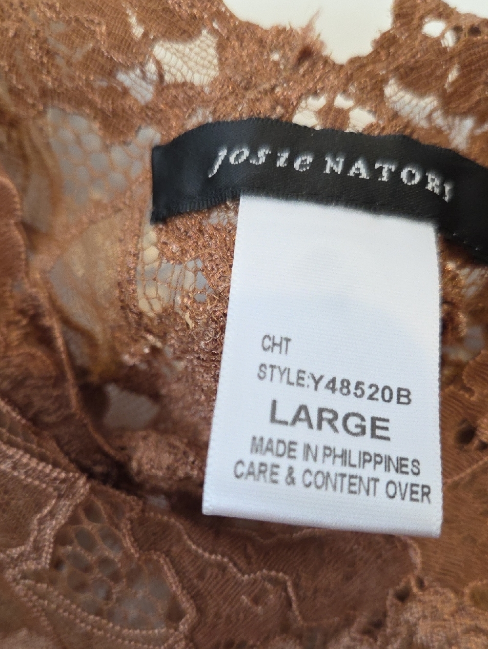 Josie Natori Lace V-Neck Sleeveless Top - Picture 3 of 3